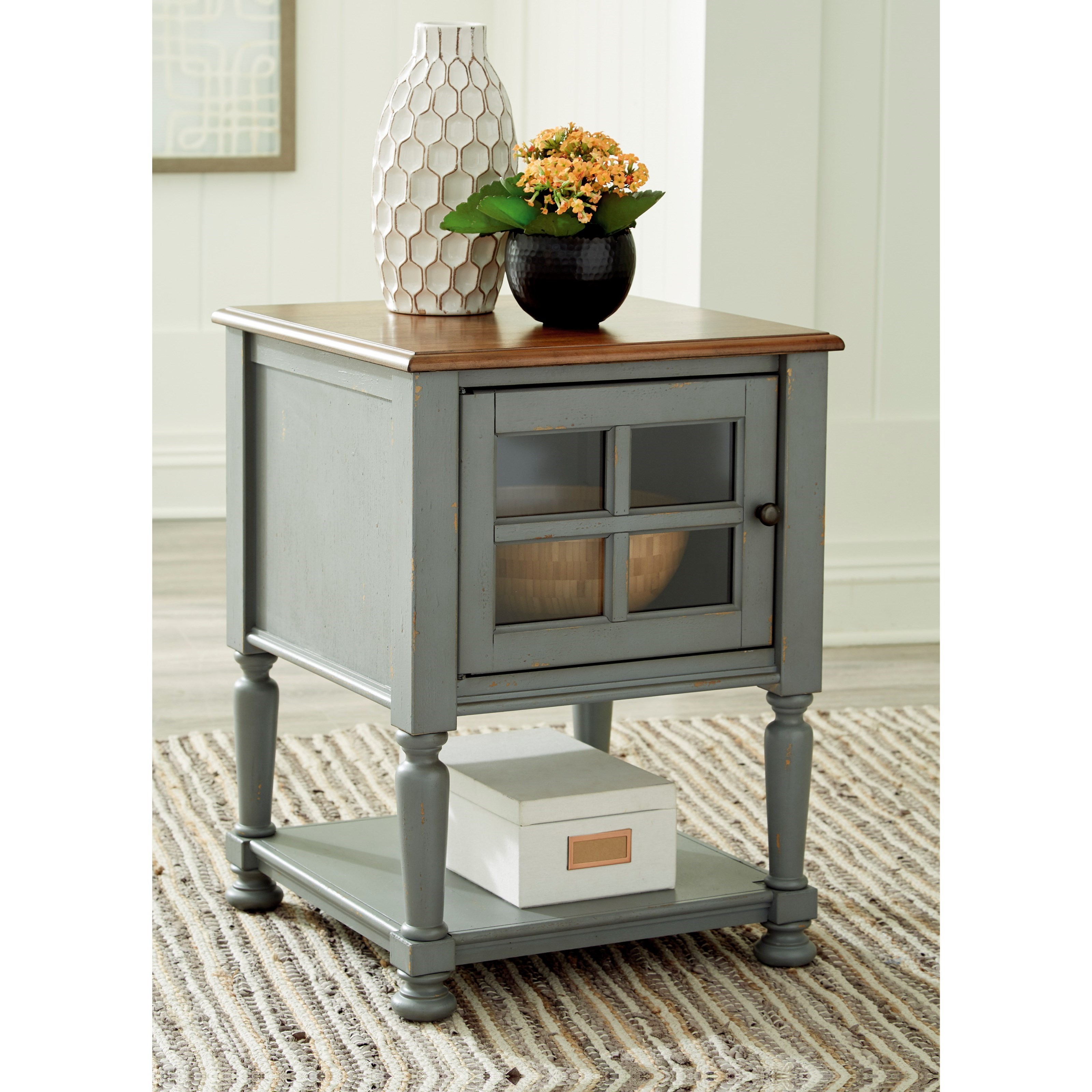 Mirimyn accent cheap cabinet antique gray